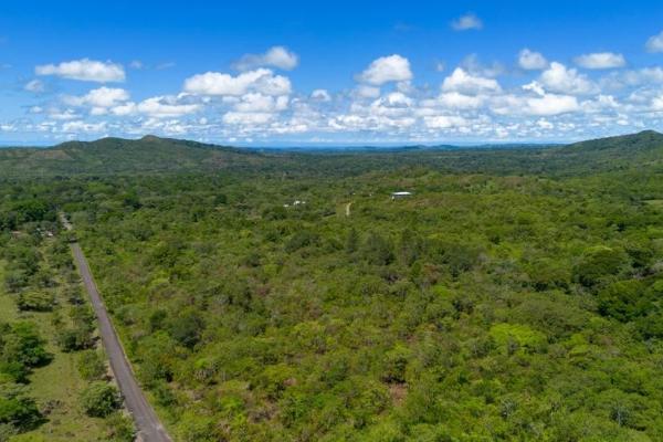 Spacious 59,086 m² land in síndigo, caldera