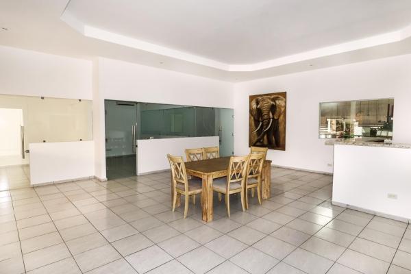 Warehouse for sale in parque lefevre