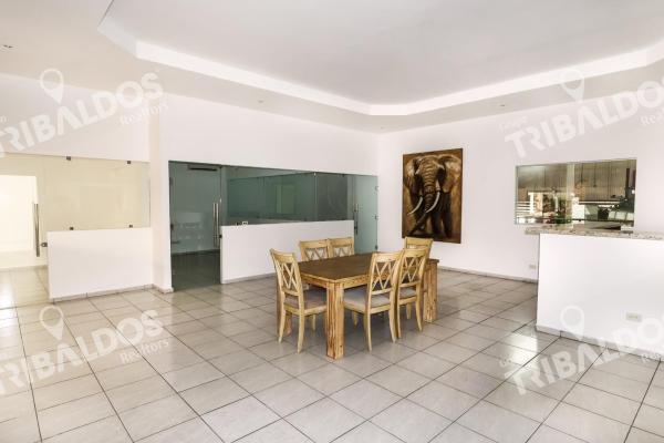Venta de galera en parque lefevre