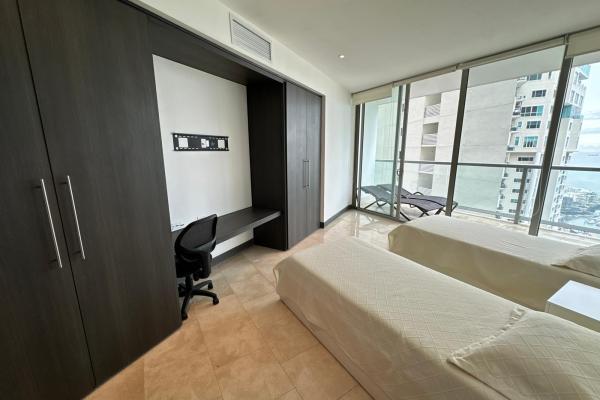 Se vende apartamento en punta pacifica