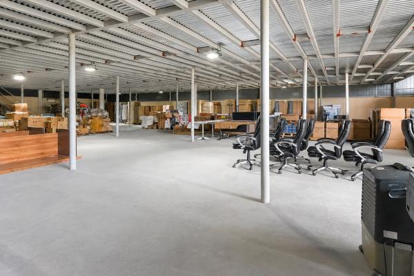 Venta de galera con mezzanine en pacora