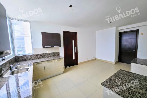 Venta apartamento en ph breeze costa del este
