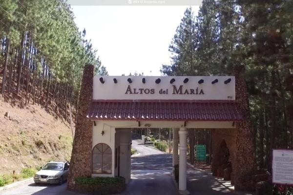 Venta: lujosa casa en altos de maria