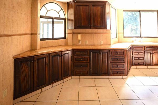 Se vende casa unifamiliar adosada de 2 recamaras en boquete