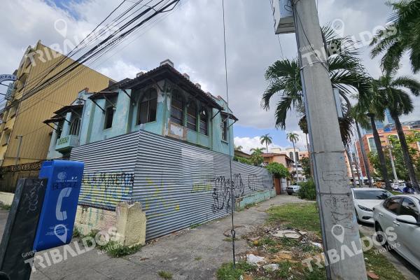Venta de terreno con edificio en bella vista
