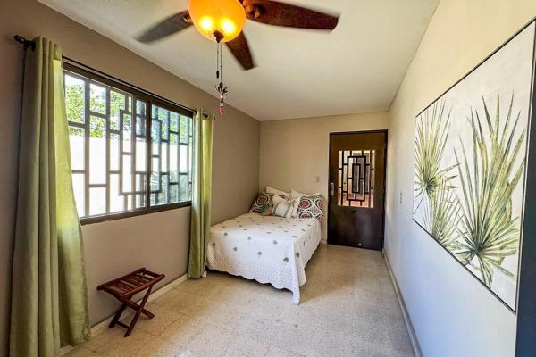 Home with pool on a 2,239 m² lot