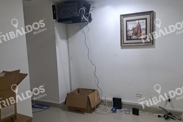 Venta de local comercial con mezzanine en los andes mall