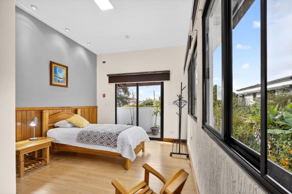 Downtown boquete retreat on 800 m² lot