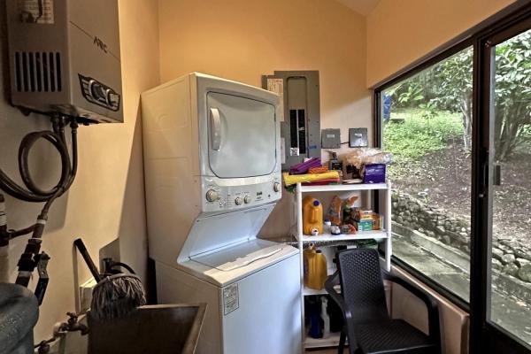 Oportunidad! se vende hermosa casa con piscina en altos del maría