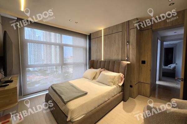 Venta de apartamento remodelado en p.h q tower, punta pacifica
