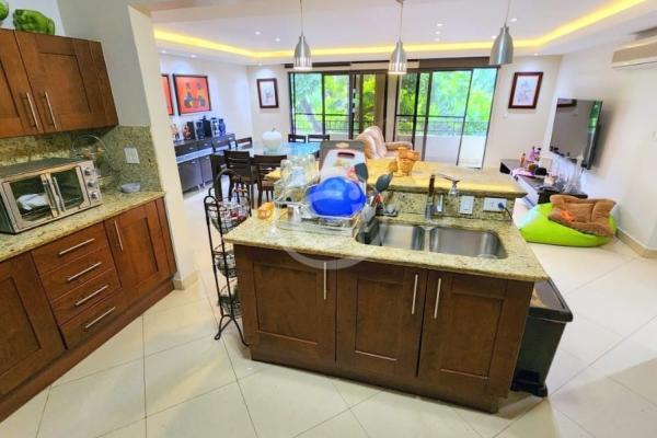 Venta de apartamento embassy club courtyard