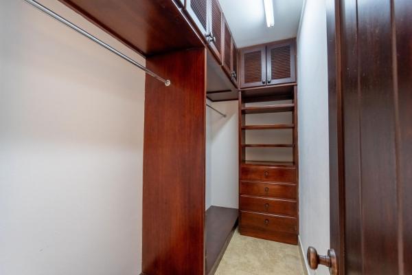 Gorgeous beachfront house for sale in buenaventura