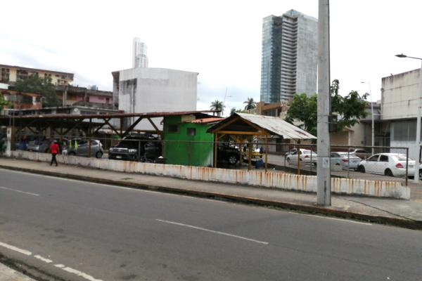 Venta de terreno en calidonia