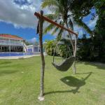 Spacious beach house steps from the sea - coronado