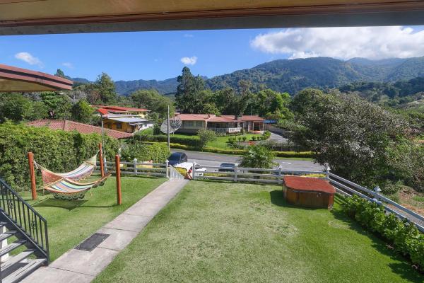 Fantastic & successful downtown boquete hotel