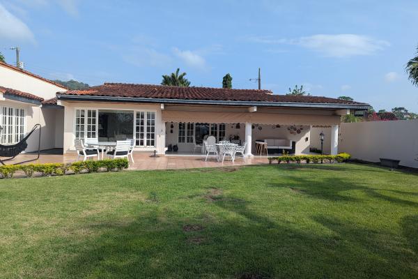 Venta de casa en las cumbres, la meseta