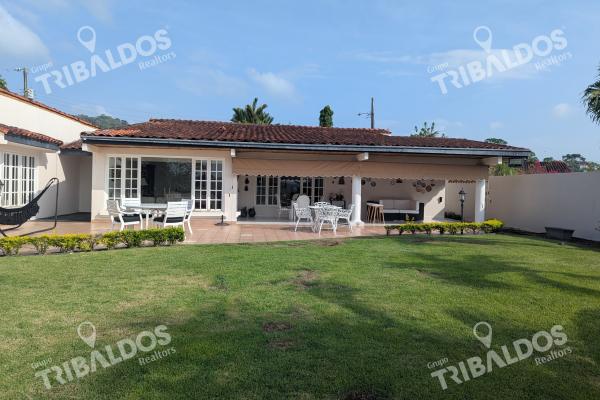 Venta de casa en las cumbres, la meseta