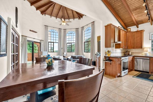 3-bedroom villa in valle escondido, boquete,panama