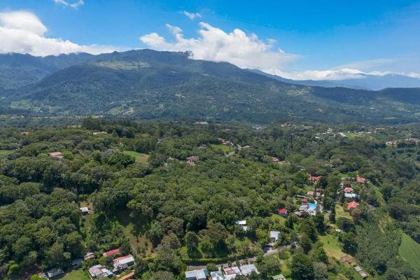 Lote de 7,843 m² en venta en volcancito arriba