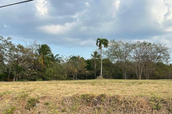 Se alquila terreno frente a la panamericana en punta barco village