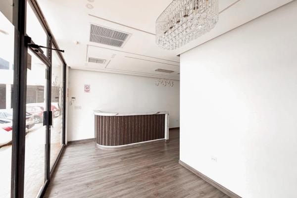 Local remodelado en via brasil para salon de belleza - via brasil 151 m2