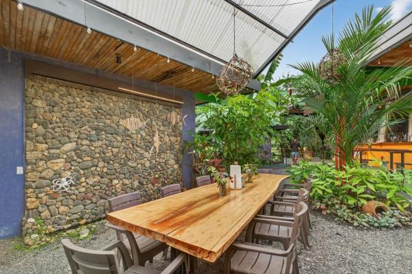 Restaurante y local comercial llave en mano