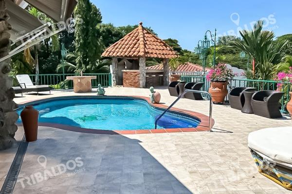 Se vende hacienda en punta barco resort