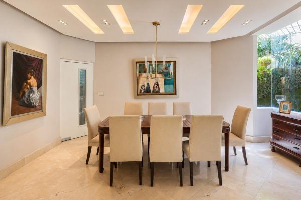 Venta de casa duplex en altos del golf