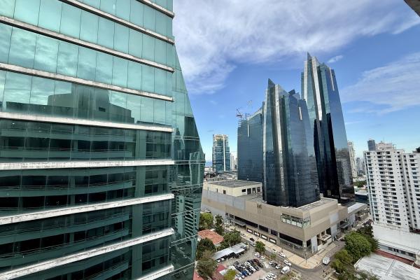 Venta de apartamento en ph brisas obarrio