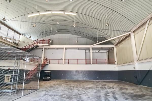 Venta de edificio comercial en santa maría