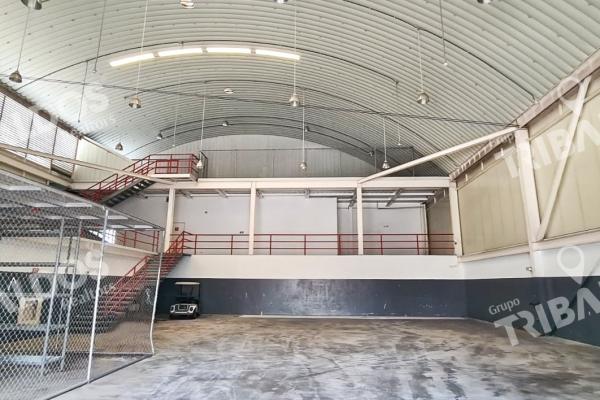 Venta de edificio comercial en santa maría