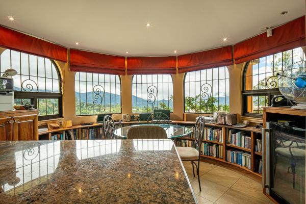 Casa en la ladera de boquete, panamá