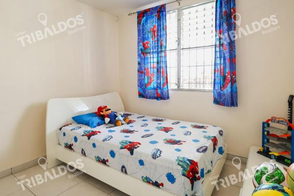 House for sale in brisas del golf