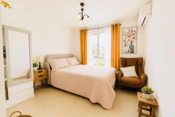 Single-family house for sale in costa verde.