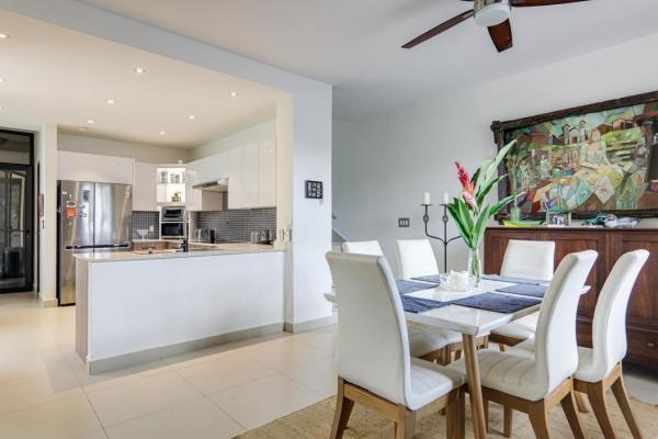Modern living in nature: upgraded home with garden