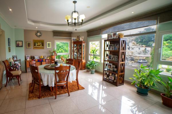 Multifamily building in panama city panama