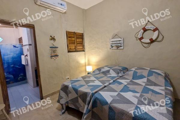 Sale of a beachfront house in palenque, colon.
