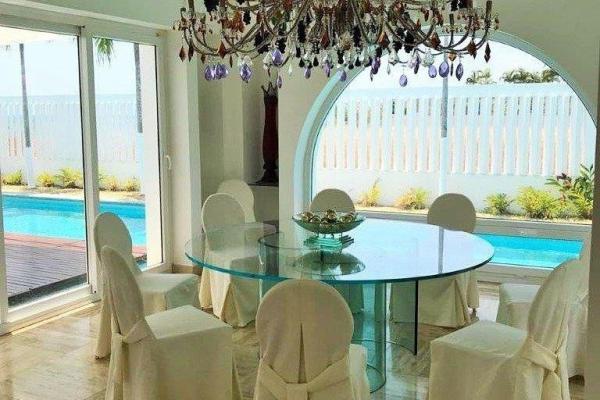 Luxury residence oceanfront