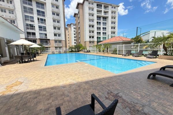 Sale of apartment in torres de versalles ii building