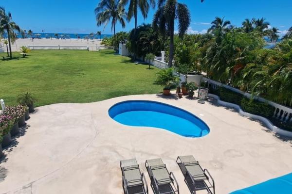 Villa dúplex frente al mar en playa blanca