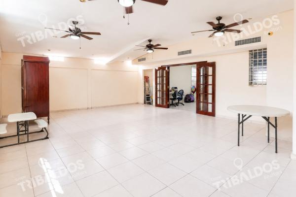 Venta de casa en brisas del golf