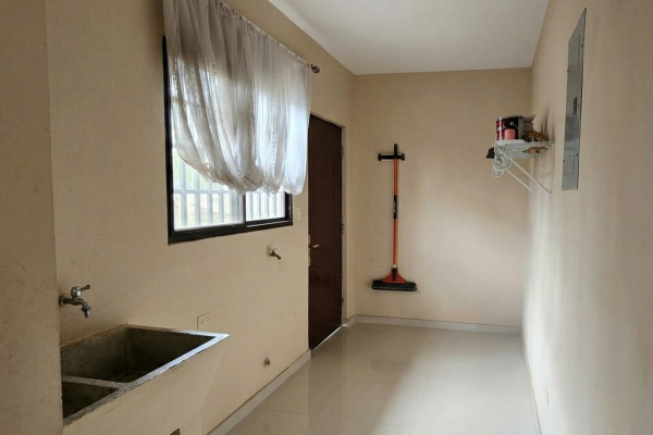 Casa en venta en aguadulce provincia de coclé