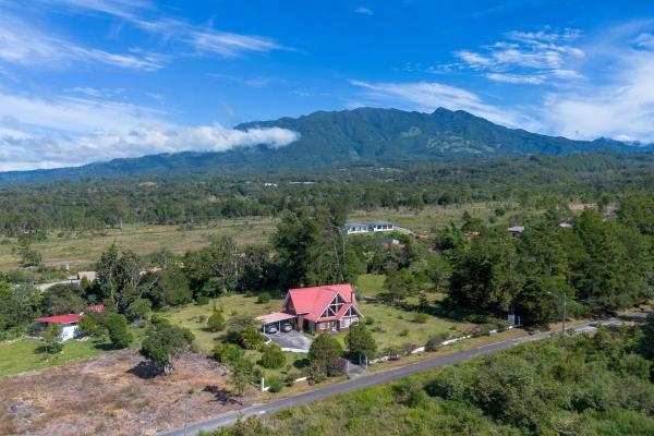 3-bedroom home on 4,115 m² lot for sale
