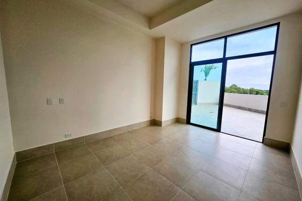 Sale of apartment in ocean house santa maria with large 70m2 terrace
