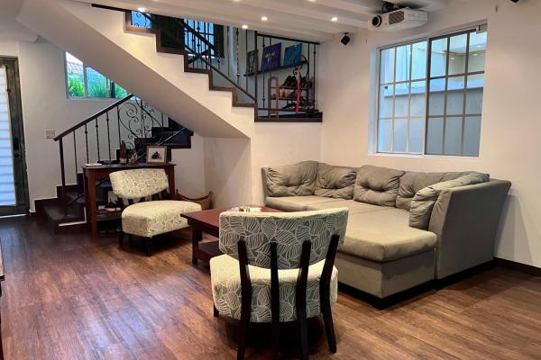 Vendo casa unifamiliar en ph castel novo – espaciosa y lista para ocupar