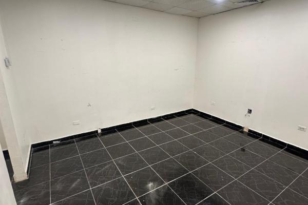 4 locales comerciales contiguos en venta | plaza colón | disponibles juntos
