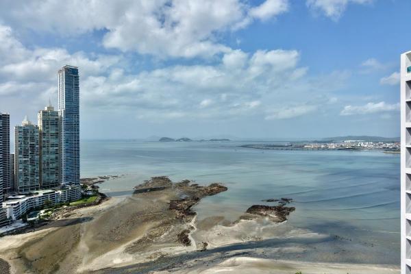 Grand bay |piso alto con espectaculares vistas al mar y la ciudad