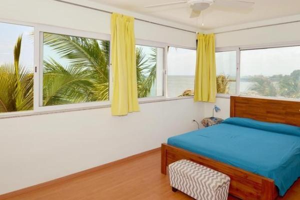 Id 10037 oceanfront italian villa 20 minutes away
