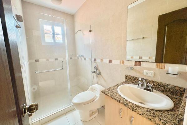Casa en alquiler en costa sur - ph villa valencia