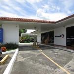 Commercial building